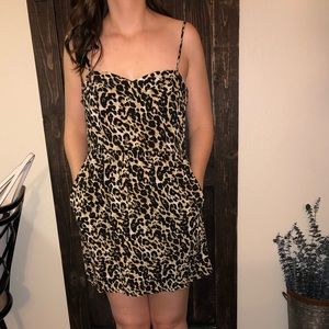Leopard Summer Dress with Back Cut-Out and Pockets